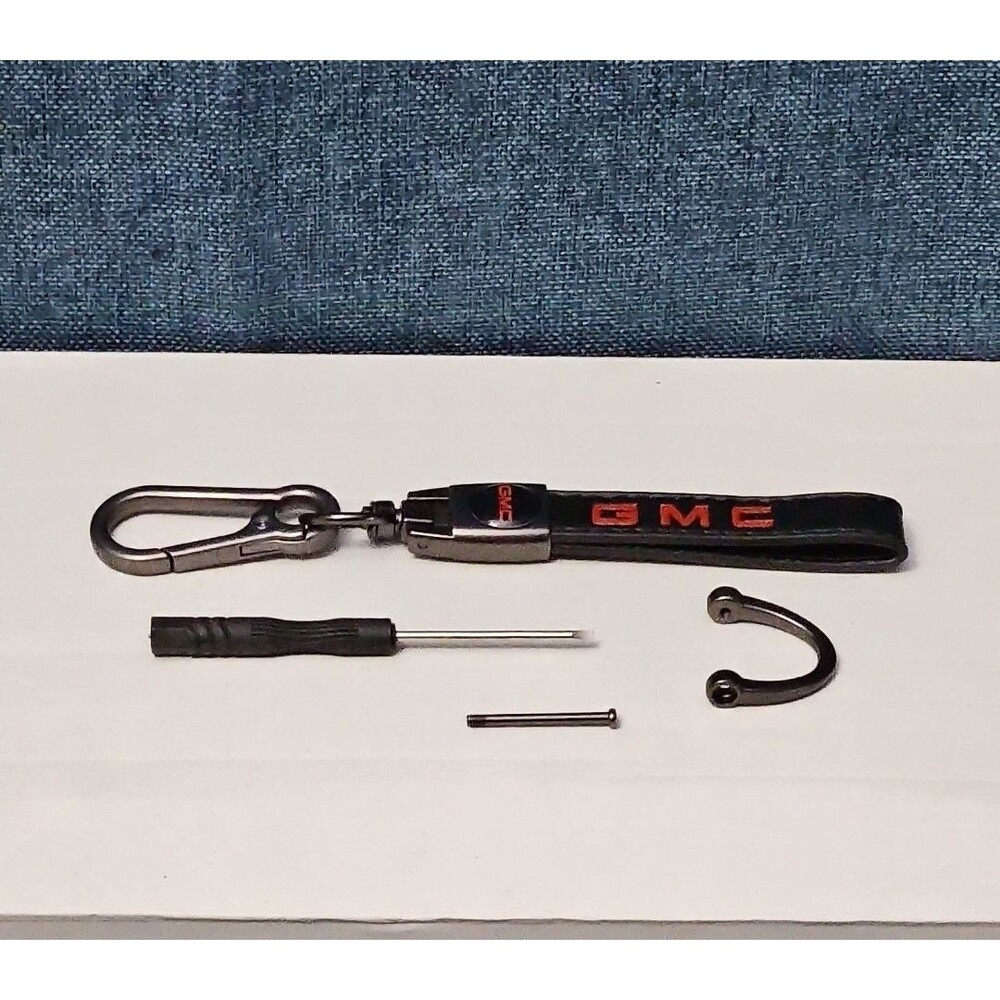 Genuine Leather GMC Car Keychain Set | Black Metal Key Ring Screwdriver Included
